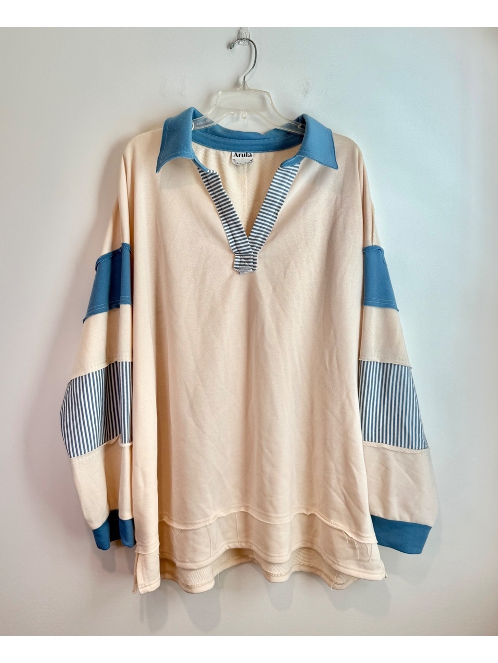 Arula Captivating Cream and Blue Long Sleeve Rugby Shirt Size 3X